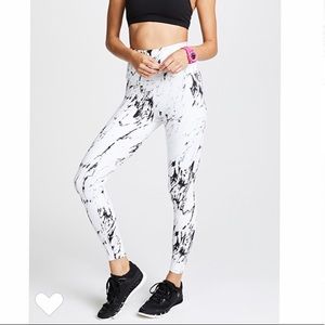 Beyond Yoga Olympus Legging - Marble White